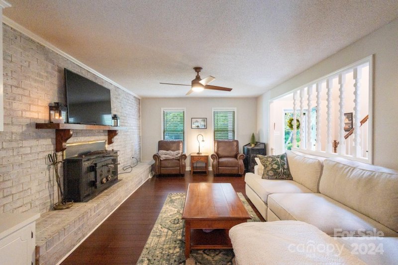 Property image 4 at 1207 Rocky River Road, Charlotte, NC 28213