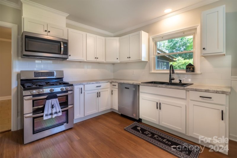 Property image 5 at 1213 East Park Drive, Gastonia, NC 28054