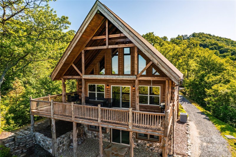 2671 Alarka Highlands Drive