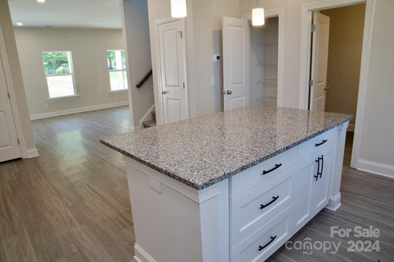 Property image 5 at 112 Endicott Court, Mooresville, NC 28115