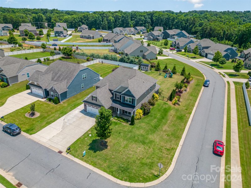 Property image 2 at 3464 Delaware Drive, Denver, NC 28037