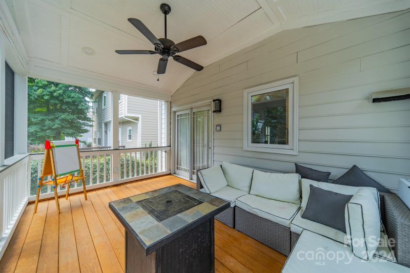 Property image 3 at 6631 Charter Hills Road, Charlotte, NC 28277