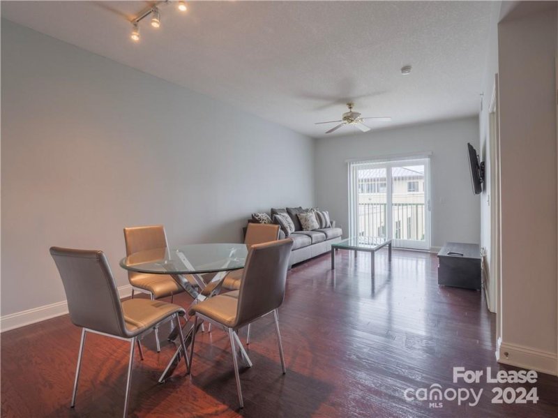 Property image 2 at 721 Governor Morrison Street, Charlotte, NC 28211