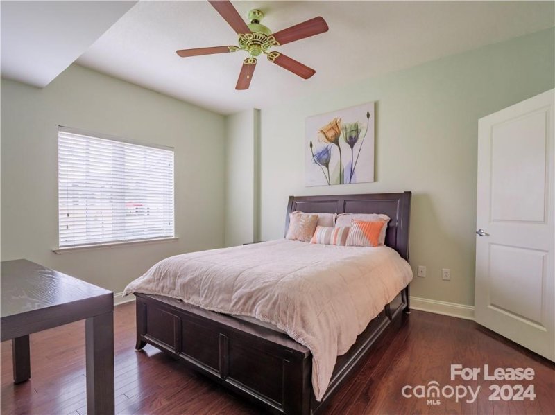 Property image 5 at 721 Governor Morrison Street, Charlotte, NC 28211