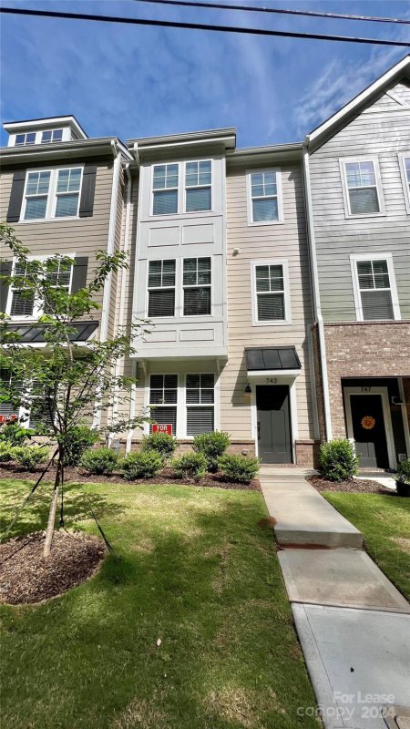 Property image 2 at 743 Beaty Street, Davidson, NC 28036