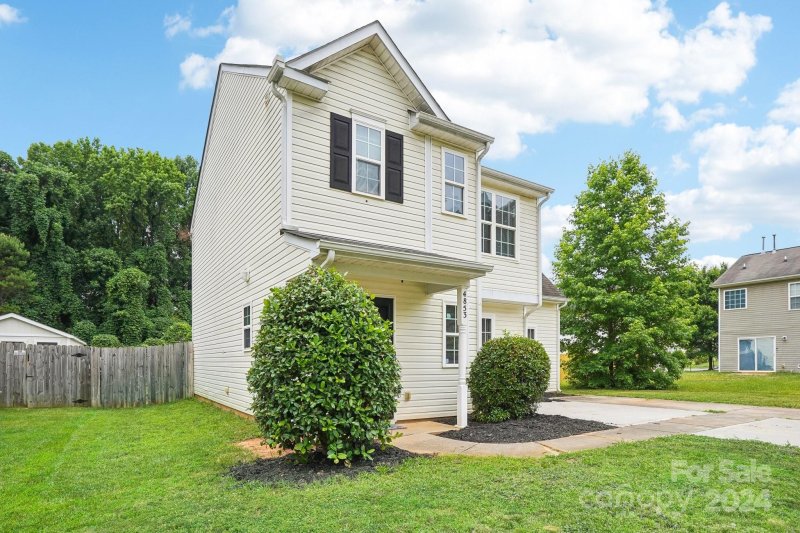 Property image 3 at 4853 Elizabeth Road, Charlotte, NC 28269