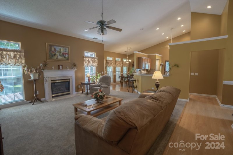 Property image 5 at 102 Bexley Road, Mooresville, NC 28117