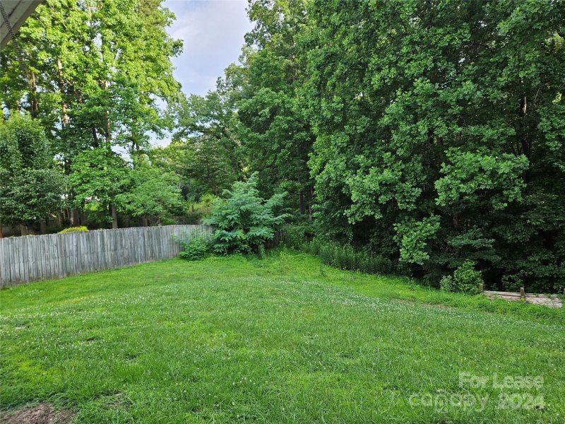 Property image 4 at 2115 Mallard Woods Place, Charlotte, NC 28262