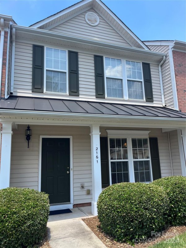 2161 Lake Breeze Lane