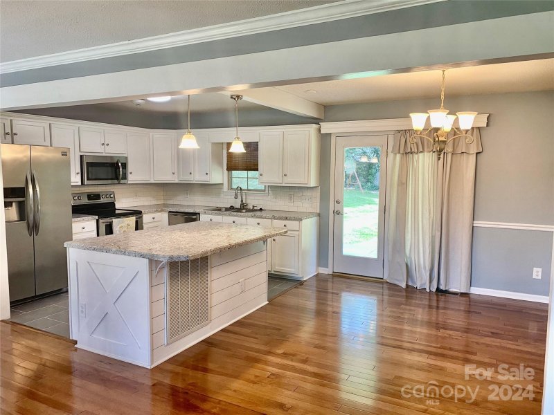 Property image 3 at 206 Timber Ridge Drive, Lenoir, NC 28645