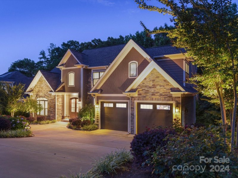 Property image 3 at 672 Portpatrick Place, Fort Mill, SC 29708
