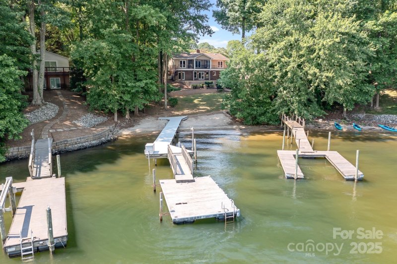 Property image 3 at 9612 Riviera Drive, Sherrills Ford, NC 28673