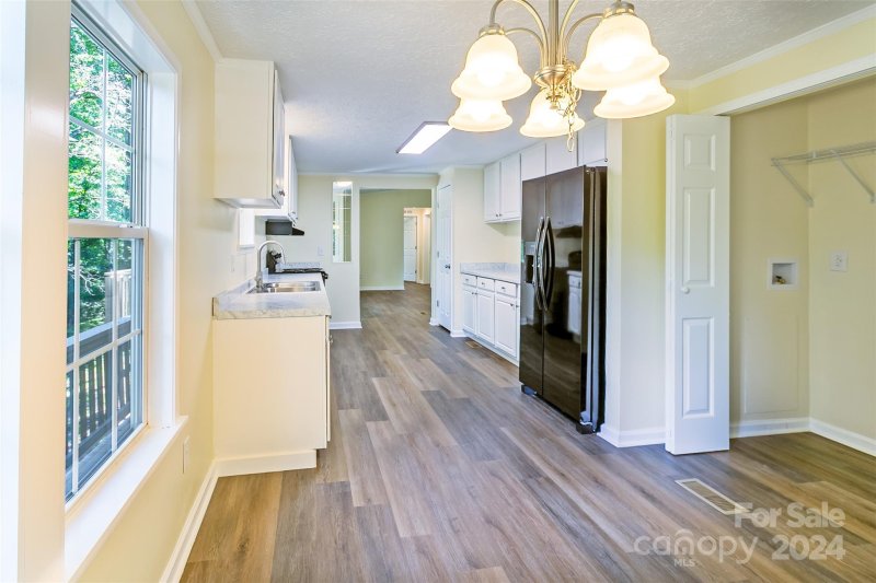 Property image 4 at 79 Pastoral Way, Hendersonville, NC 28739