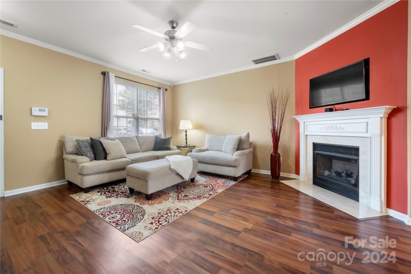 Property image 5 at 828 Gentlewinds Court, Fort Mill, SC 29708