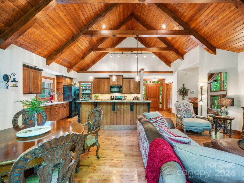 Property image 2 at 352 Celo Cove Drive, Burnsville, NC 28714