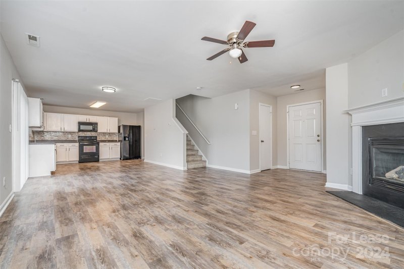 Property image 4 at 123 Tribune Drive, Charlotte, NC 28214