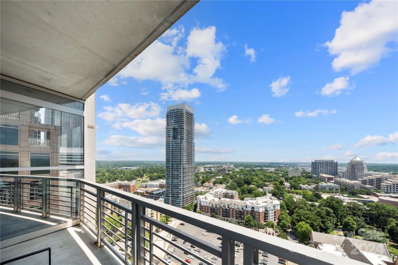 Property image 2 at 333 Trade Street, Charlotte, NC 28202