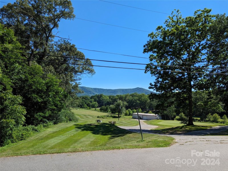 Property image 4 at 703 Laurel Avenue, Black Mountain, NC 28711