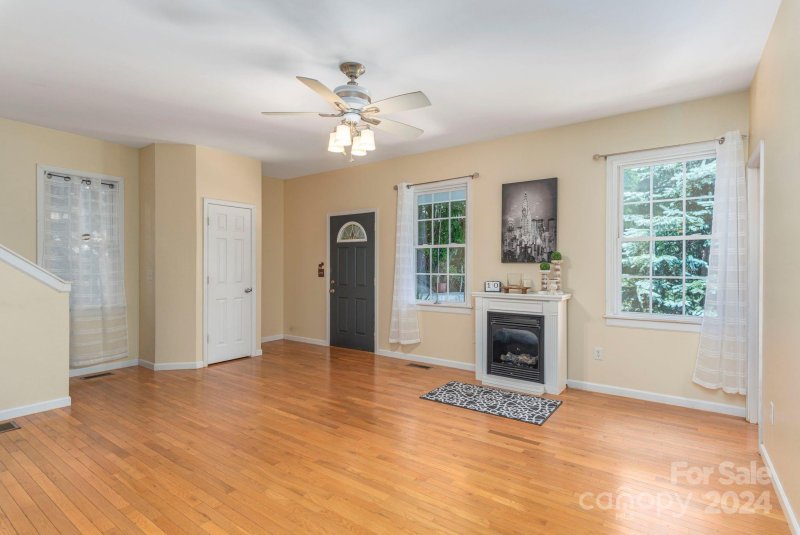 Property image 5 at 31 Grove Garden Avenue, Candler, NC 28715