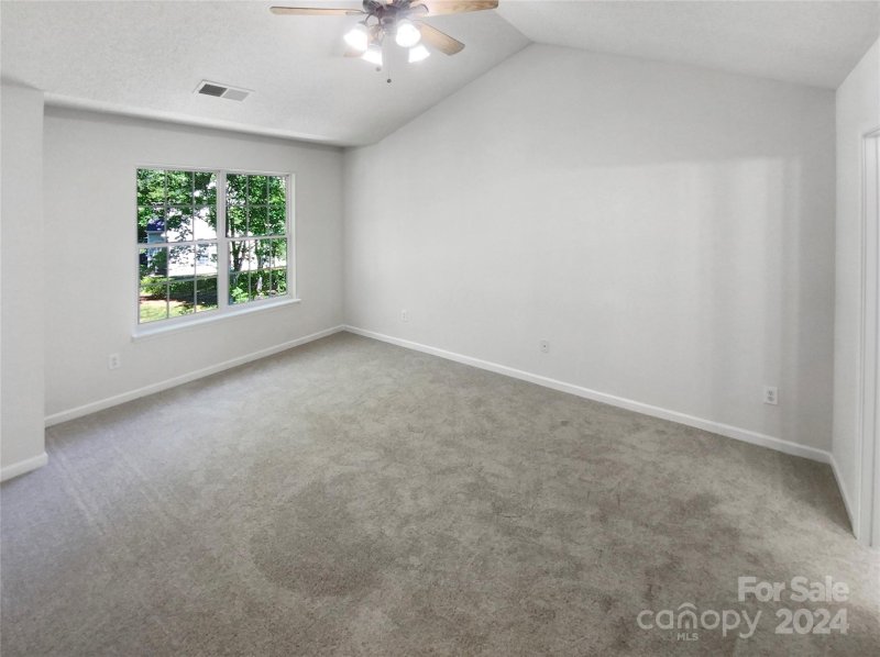 Property image 5 at 8306 Christmas Court, Charlotte, NC 28216