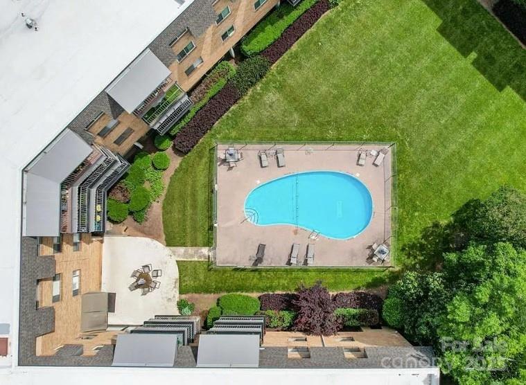 Property image 5 at 1323 Queens Road, Charlotte, NC 28207