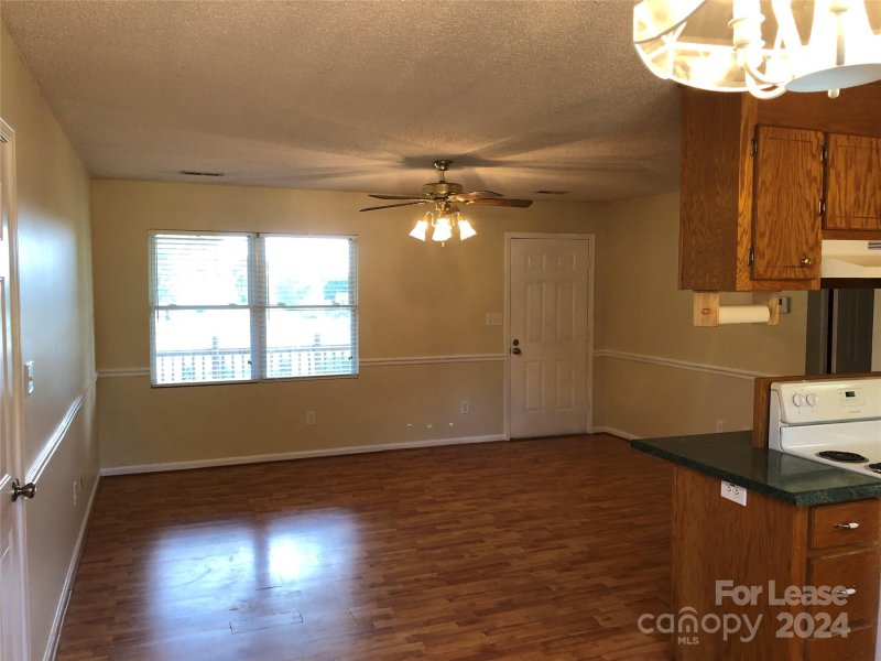 Property image 3 at 902 Lyndsey Brooke Court, Lincolnton, NC 28092