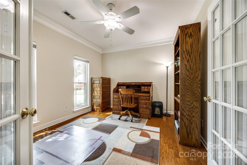 Property image 4 at 9425 Olivia Lane, Charlotte, NC 28277