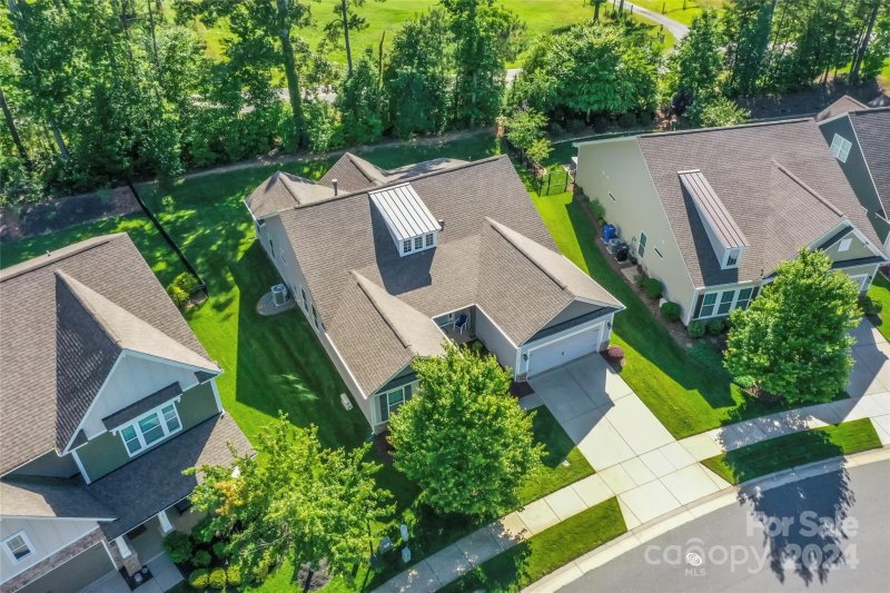 Property image 2 at 167 Blueview Road, Mooresville, NC 28117