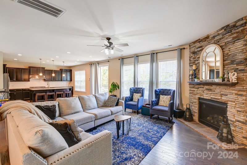 Property image 5 at 885 Pecan Tree Lane, Fort Mill, SC 29715