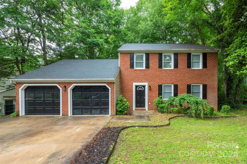 Property image 2 at 39 Foxberry Drive, Arden, NC 28704