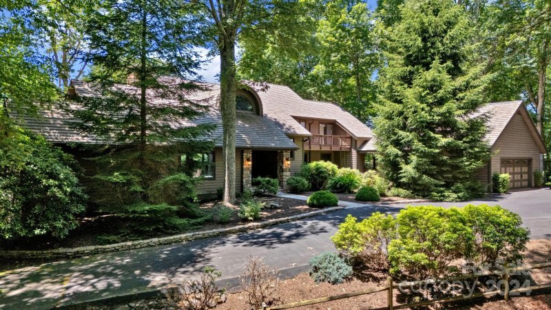 113 Valle View Drive