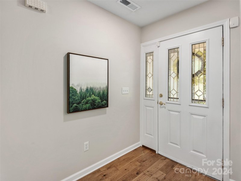 Property image 4 at 6 Slosman Drive, Asheville, NC 28806