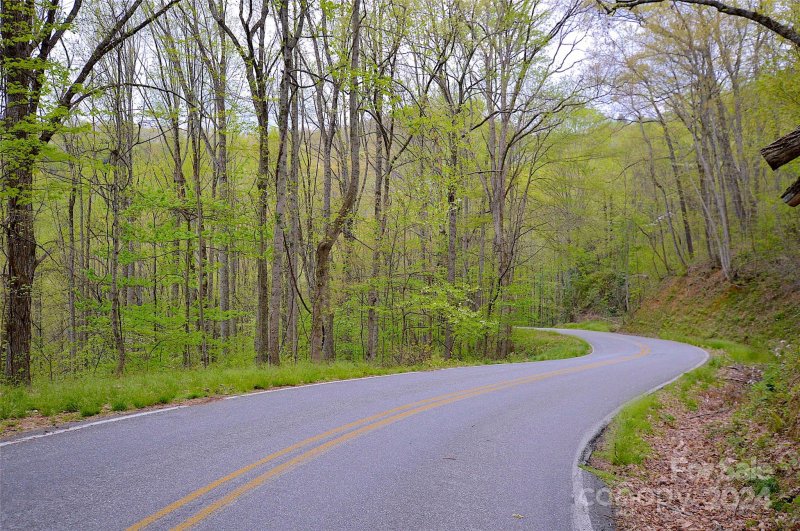 Property image 2 at 1587 Eagles Nest Road, Waynesville, NC 28786