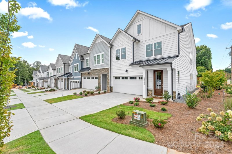 Property image 2 at 10404 Audubon Ridge Drive, Cornelius, NC 28031