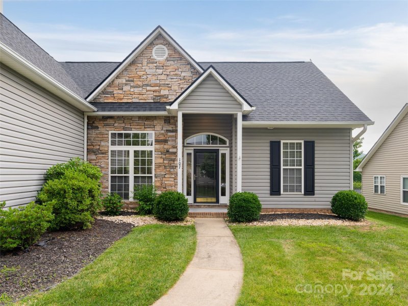 Property image 4 at 107 Farm Valley Road, Fletcher, NC 28732