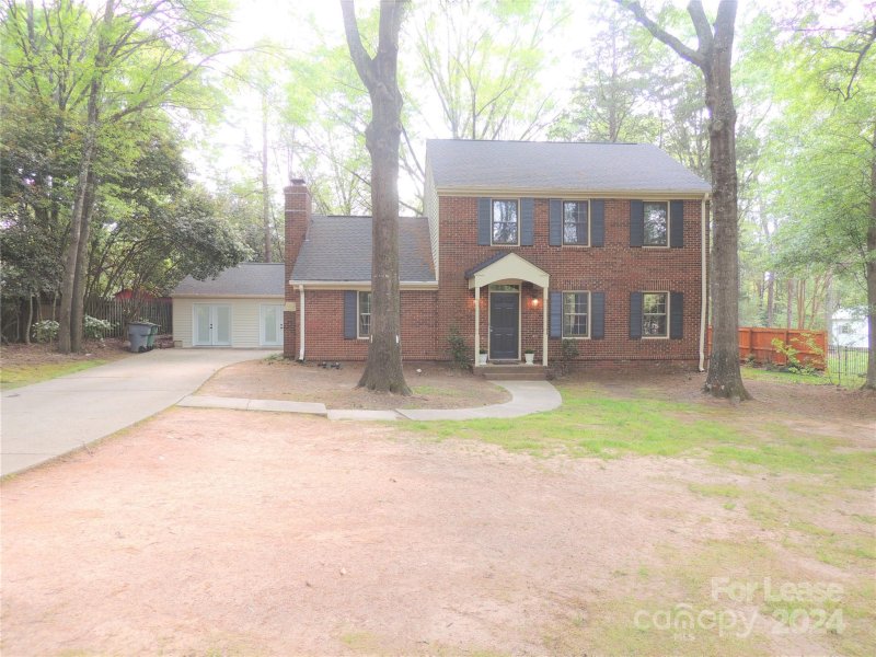 8700 Houston Ridge Road