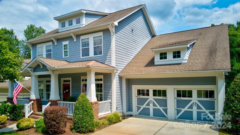 Property image 2 at 19014 Cypress Garden Drive, Davidson, NC 28036