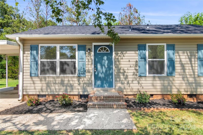 Property image 2 at 1067 Southland Drive, Rock Hill, SC 29730