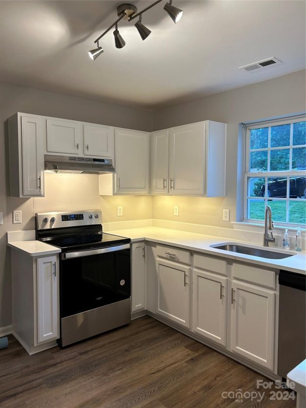 Property image 3 at 1413 Juniper Hills Lane, Fort Mill, SC 29707