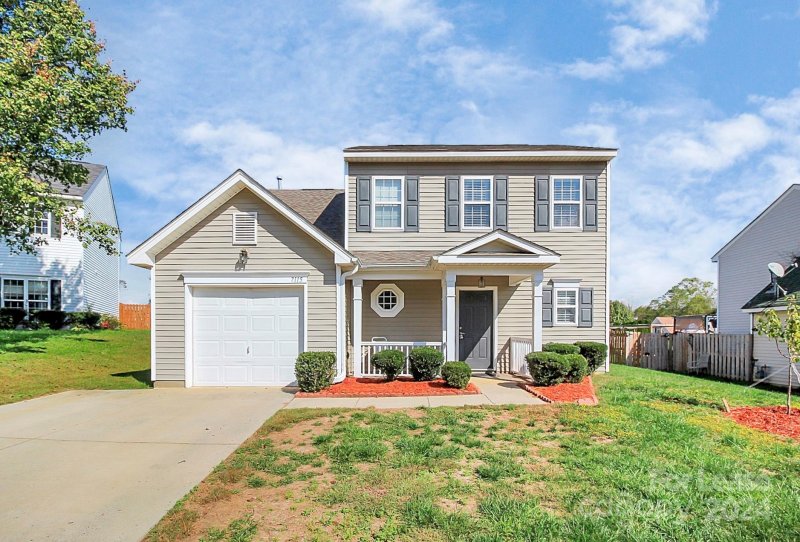 Property image 2 at 7115 Simbrah Way, Charlotte, NC 28273