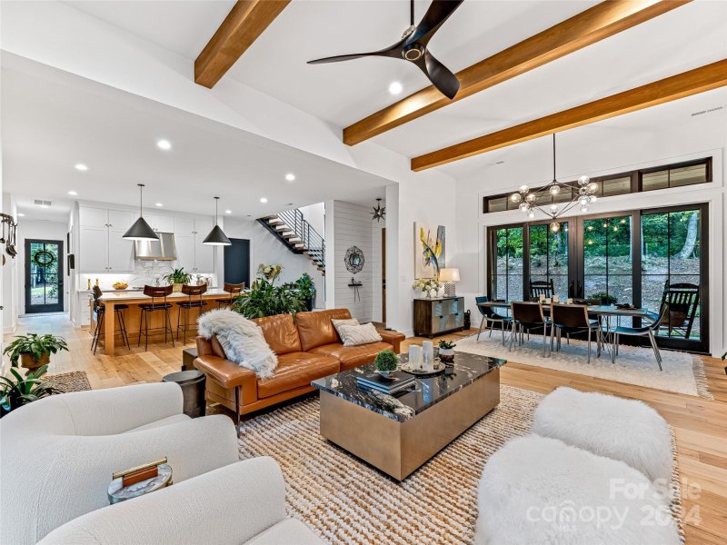 Property image 5 at 103 Little Cherokee Ridge, Hendersonville, NC 28739