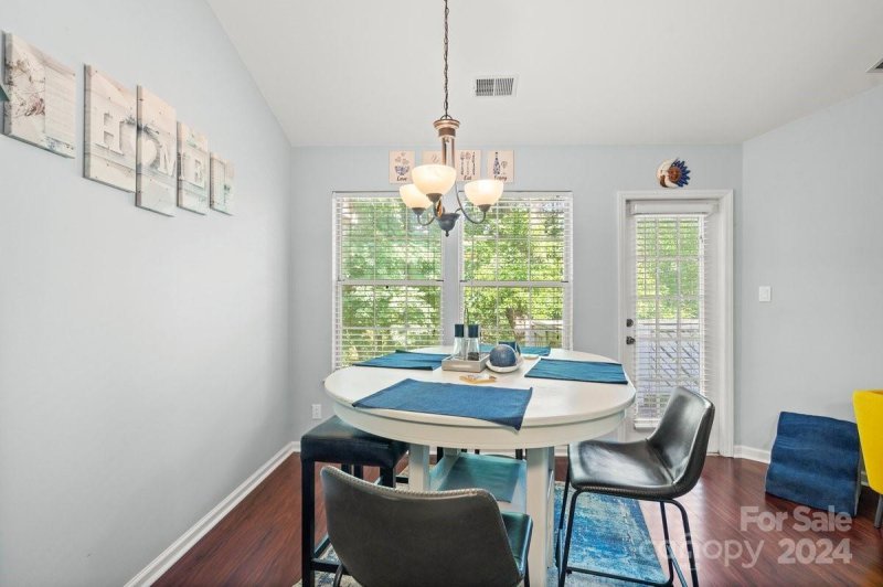 Property image 4 at 5922 Gray Gate Lane, Charlotte, NC 28210