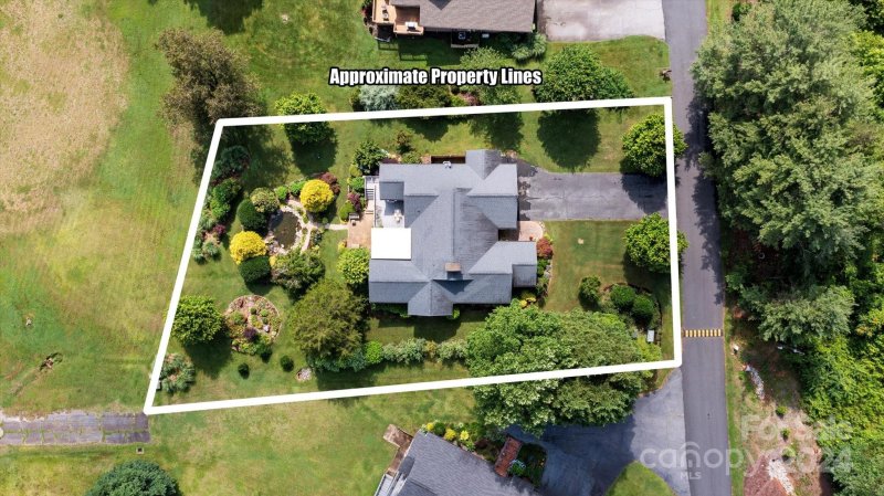 Property image 4 at 990 Club Road, Tryon, NC 28782