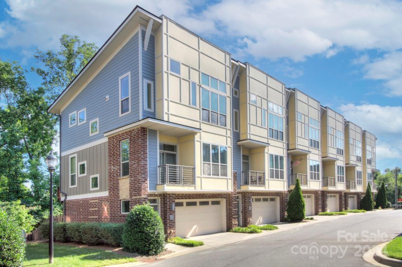 3331 Bessemer Street