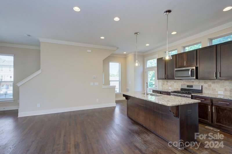 Property image 3 at 3331 Bessemer Street, Charlotte, NC 28205