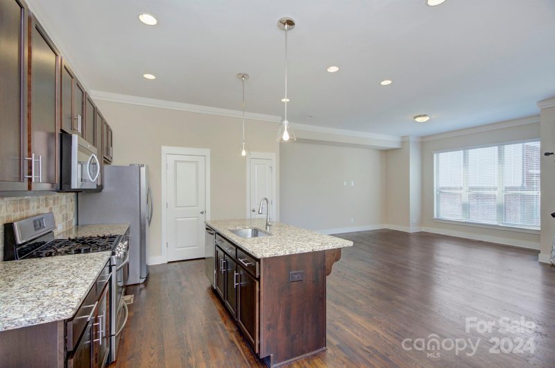 Property image 4 at 3331 Bessemer Street, Charlotte, NC 28205