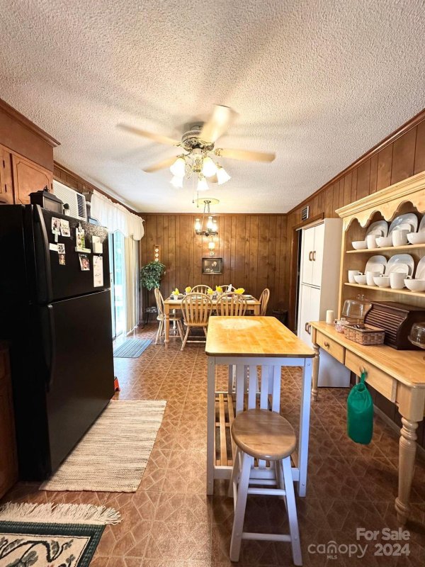 Property image 5 at 2503 Sweetbriar Circle, Lenoir, NC 28645