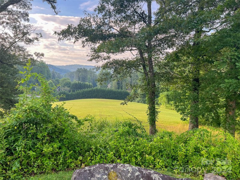 Property image 2 at 225 A Virea Drive, Hendersonville, NC 28739