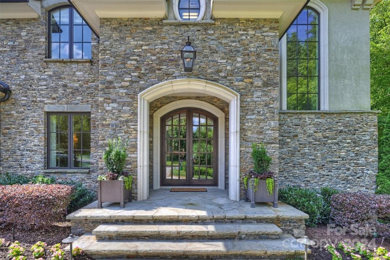 Property image 3 at 4002 St Germaine Lane, Charlotte, NC 28210