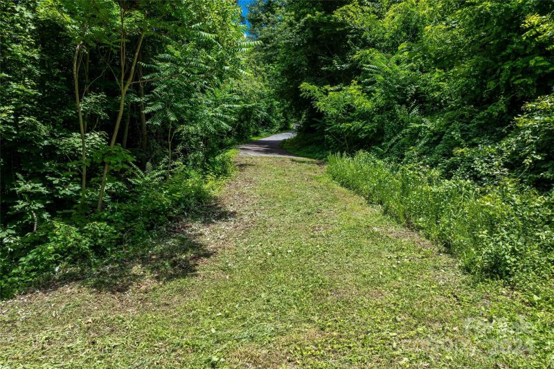 Property image 5 of Tbd Kestrel Lane in Creston, Black Mountain, NC 28711